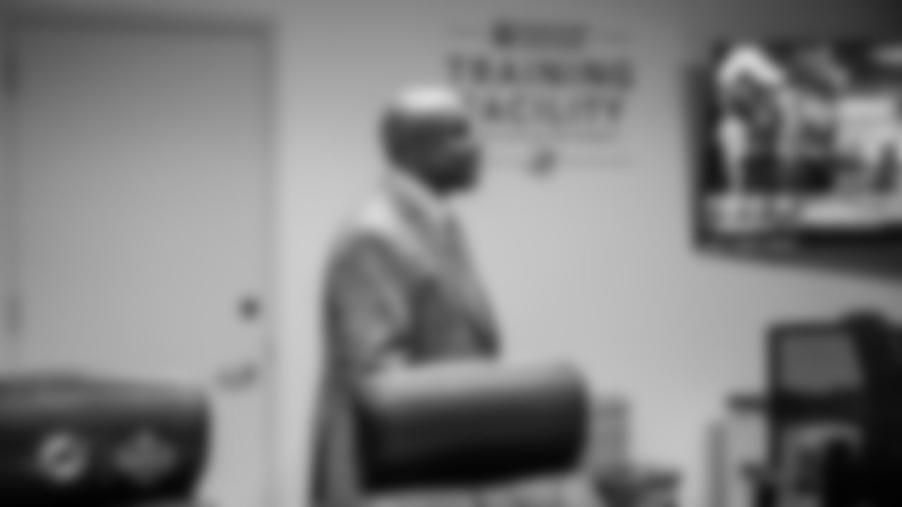 042519 Draft War Room PM 0043