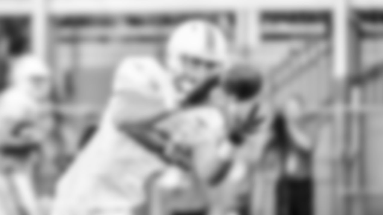 Durham Smythe, Tight End