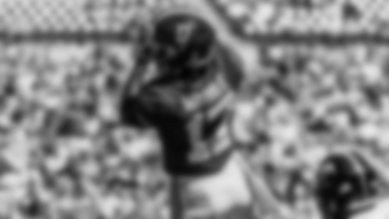 Alabama wide receiver Jaylen Waddle (17) makes a leaping grab against Southern Miss during the first half of an NCAA college football game, Saturday, Sept. 21, 2019, in Tuscaloosa, Ala. (AP Photo/Vasha Hunt)