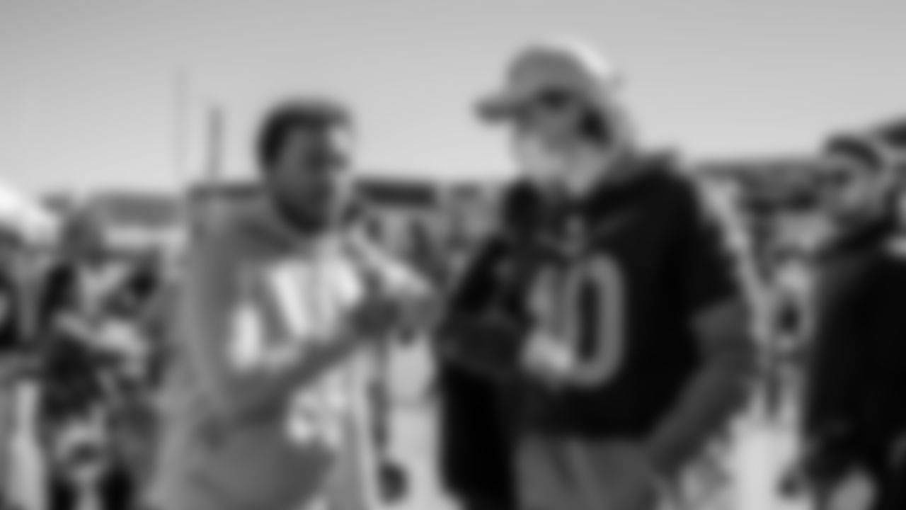020422-ProBowlPractice-pm29