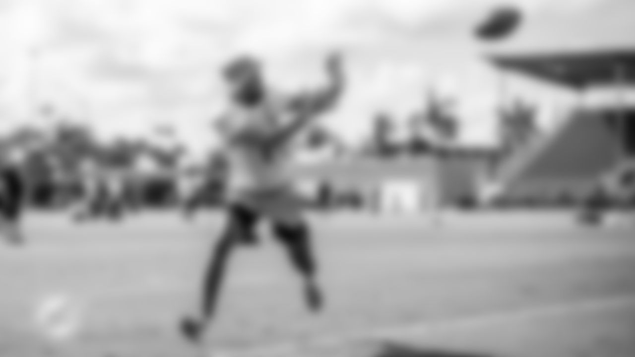 Miami Dolphins wide receiver Cedrick Wilson Jr. (11)
