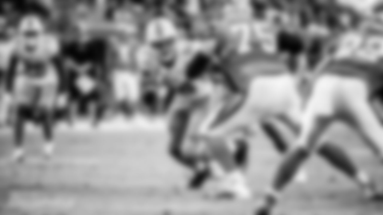 Robert Quinn, Defensive End