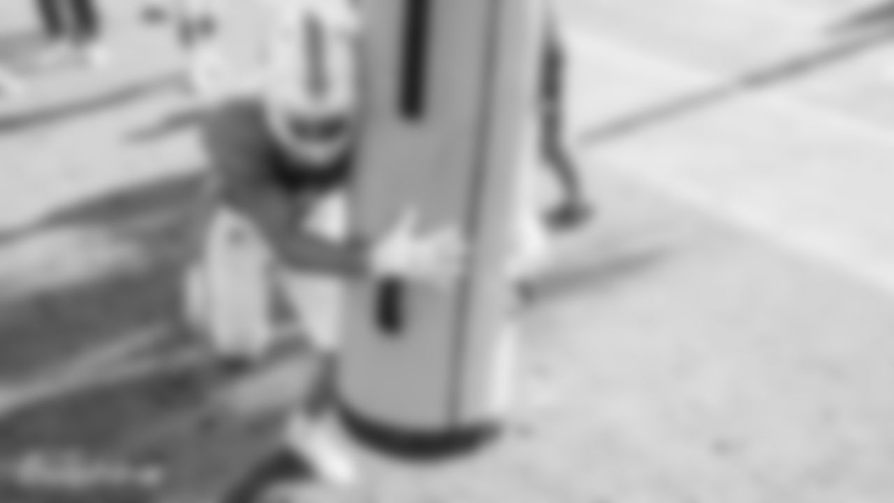 L1050856