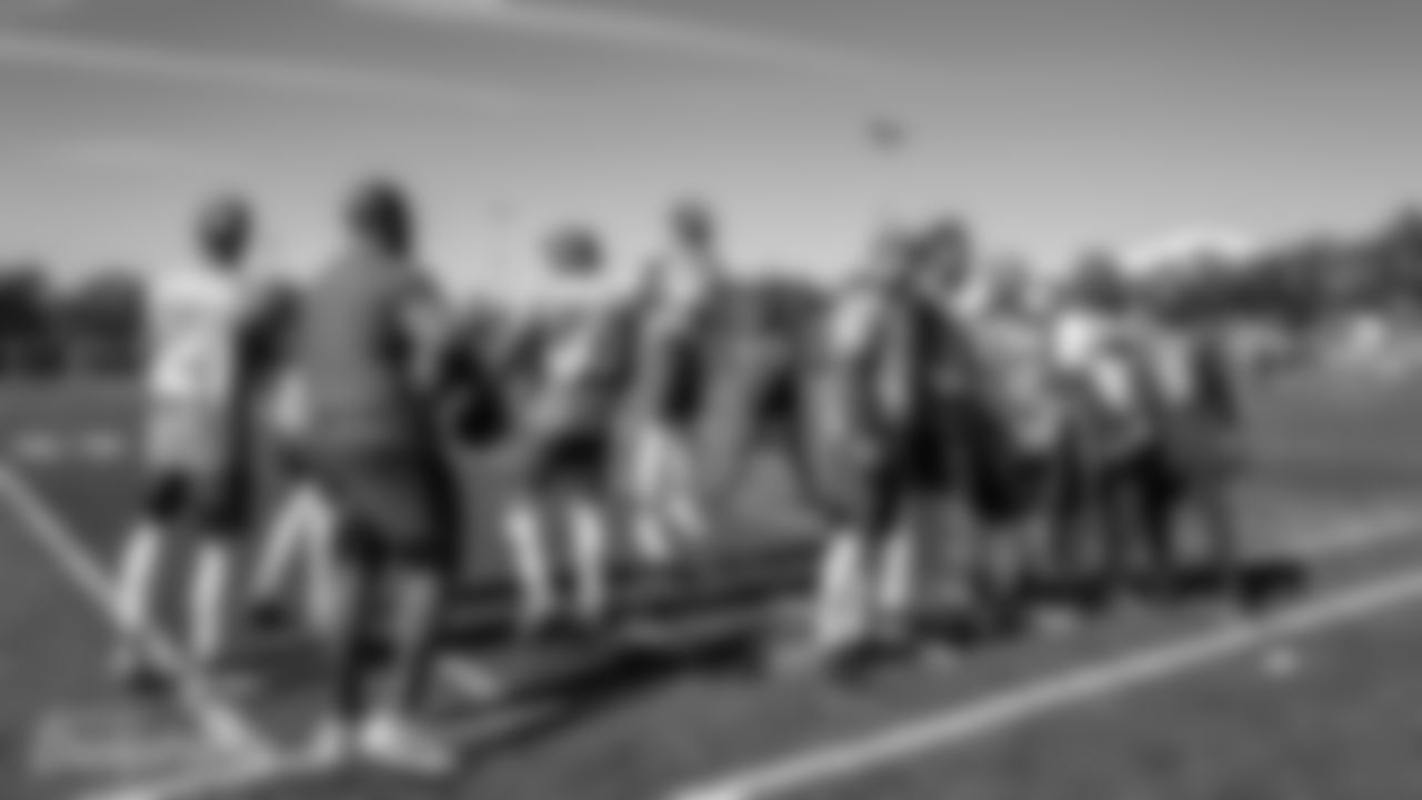 L1160194A