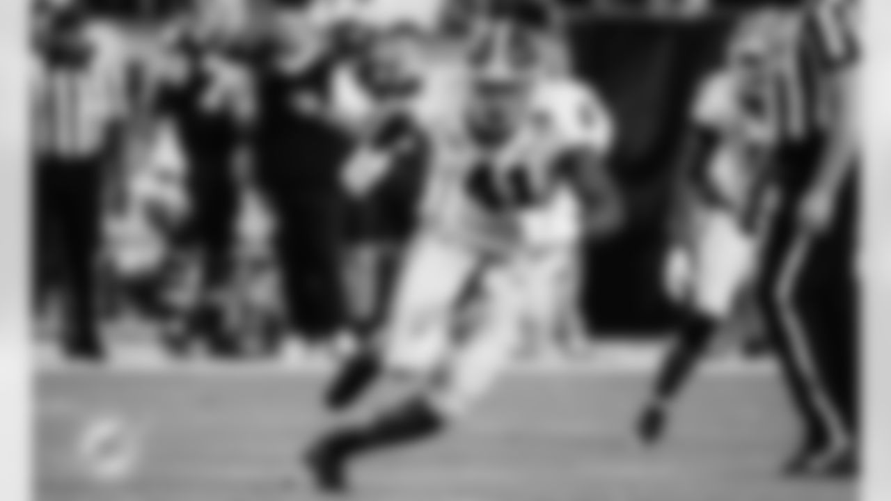 LB Channing Tindall
