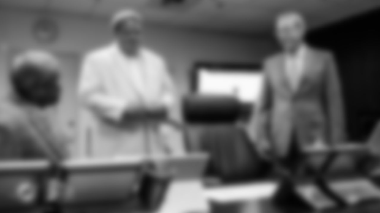 042519 Draft War Room PM 0143