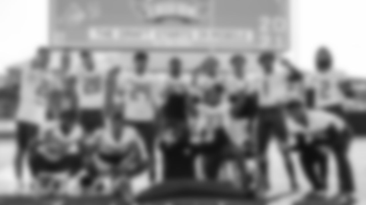 012821-SeniorBowlPractice-pm1524