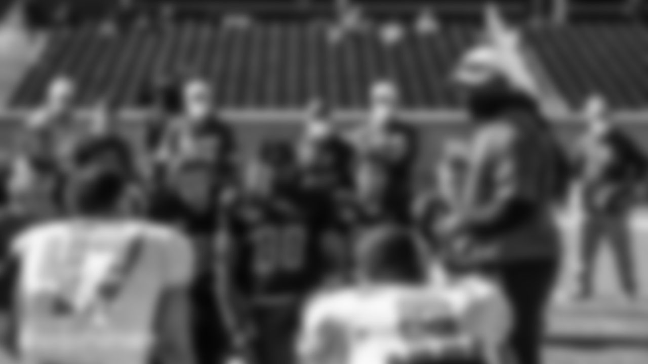 012821-SeniorBowlPractice-pm1470