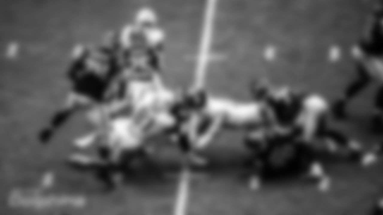 Defensive end Emmanuel Ogbah (91) sacks Russell Wilson during a Week 4 NFL football game against the Seattle Seahawks on Sunday, October 4th, 2020 at Hard Rock Stadium in Miami Gardens, FL. (Miami Dolphins)