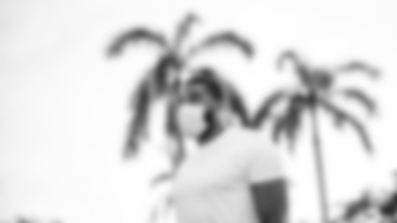 072720-Arrivals-pm8012