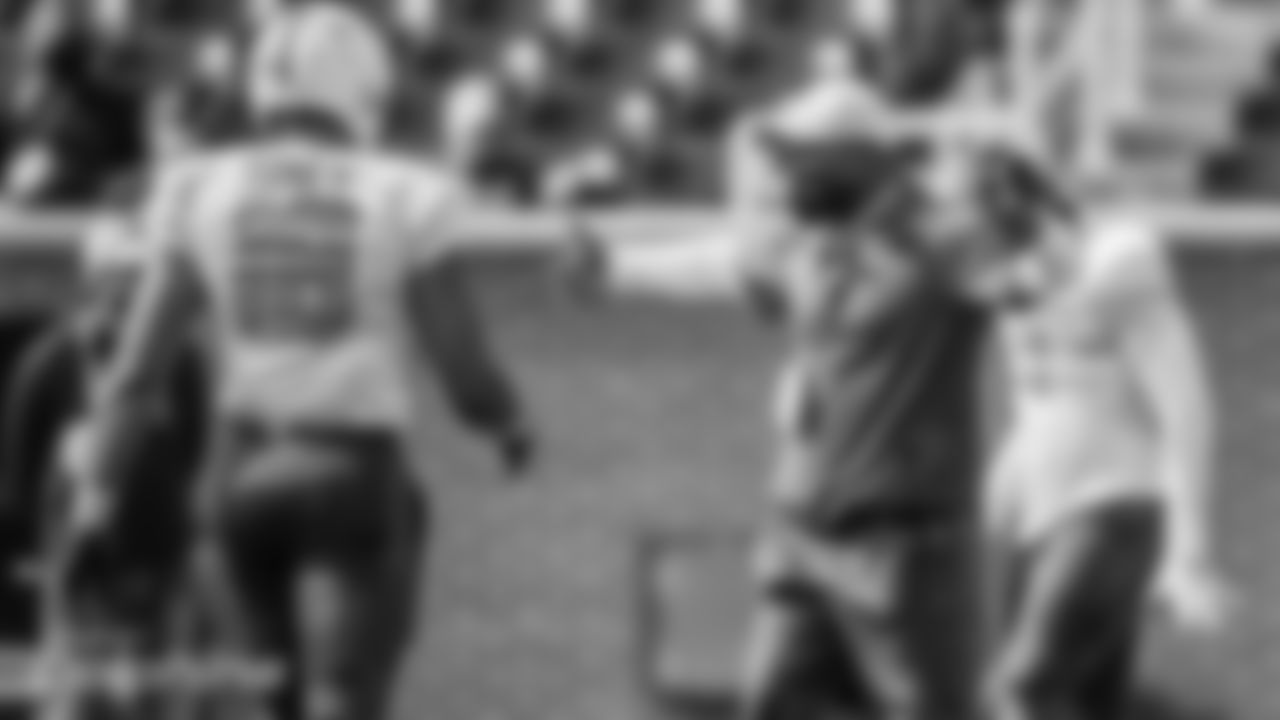 012721-SeniorBowlPractice-pm581
