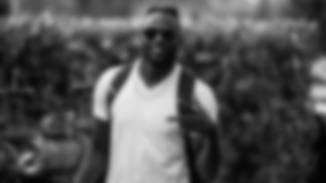 220726-TrainingCampArrivals-BA002