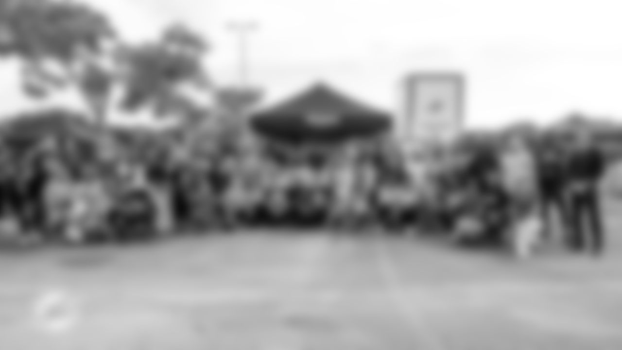 The Thanksgiving Turkey Distribution at Hard Rock Stadium Lot 17/18 on Tuesday, Nov. 22, 2022 in Miami Gardens, Fla. (Lauren/Miami Dolphins via AP)