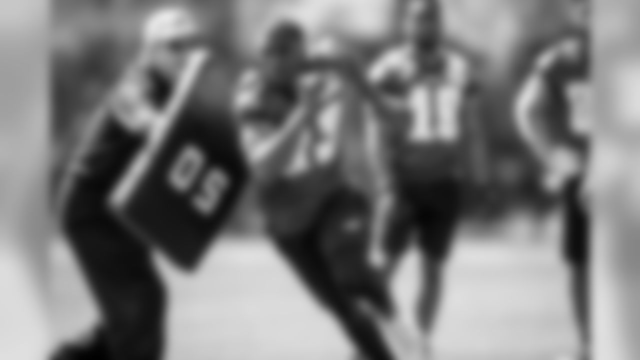 WR Nelson Agholor.