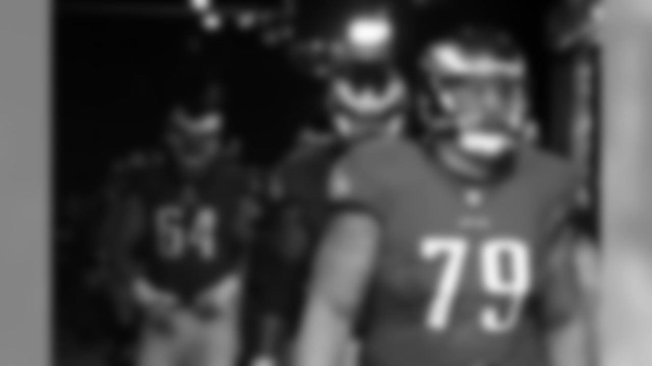 The Eagles preparing to take the field moments before kickoff.