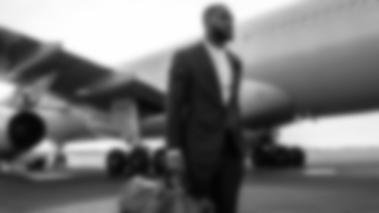 RB Miles Sanders
