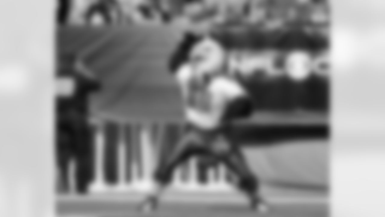 SWOOP gets fans fired up