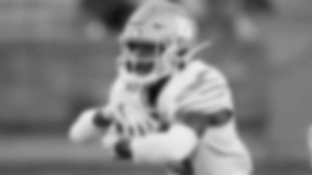 Kenneth Gainwell set a Memphis freshman record with 6 consecutive 100-yard rushing performances