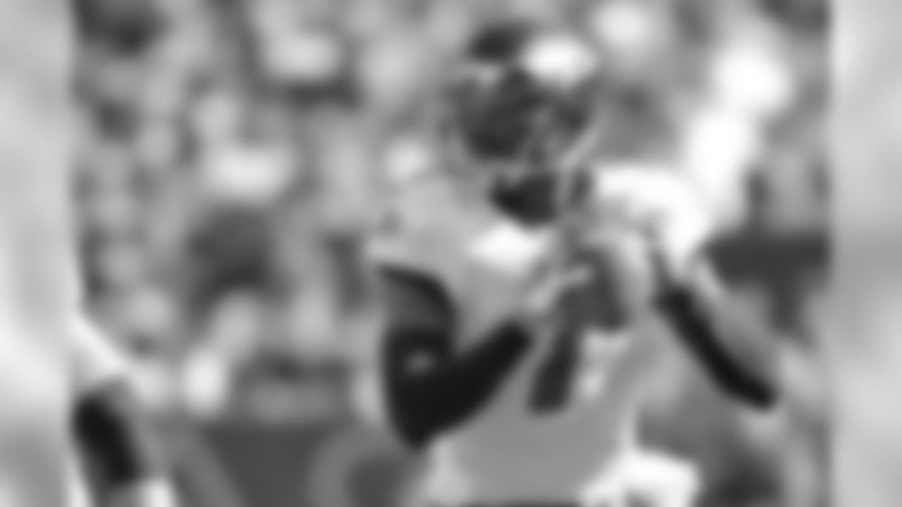 QB Michael Vick
