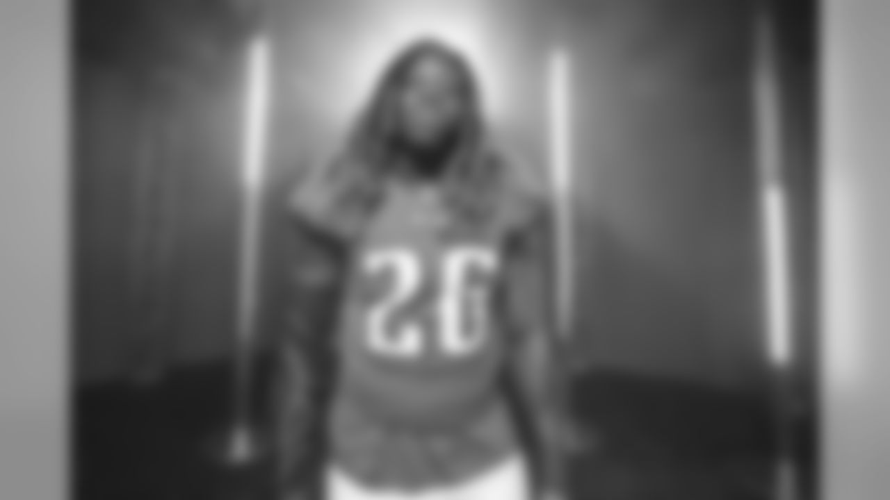 RB Jay Ajayi
