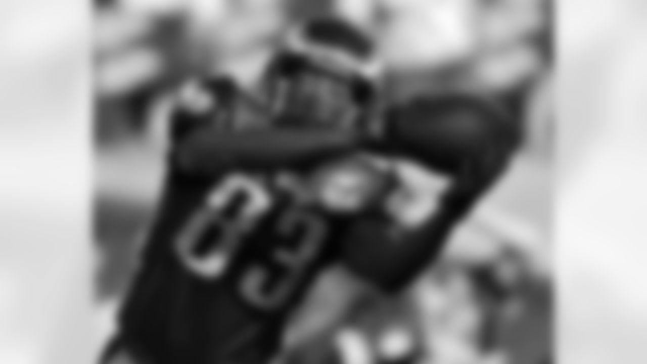 WR Greg Lewis