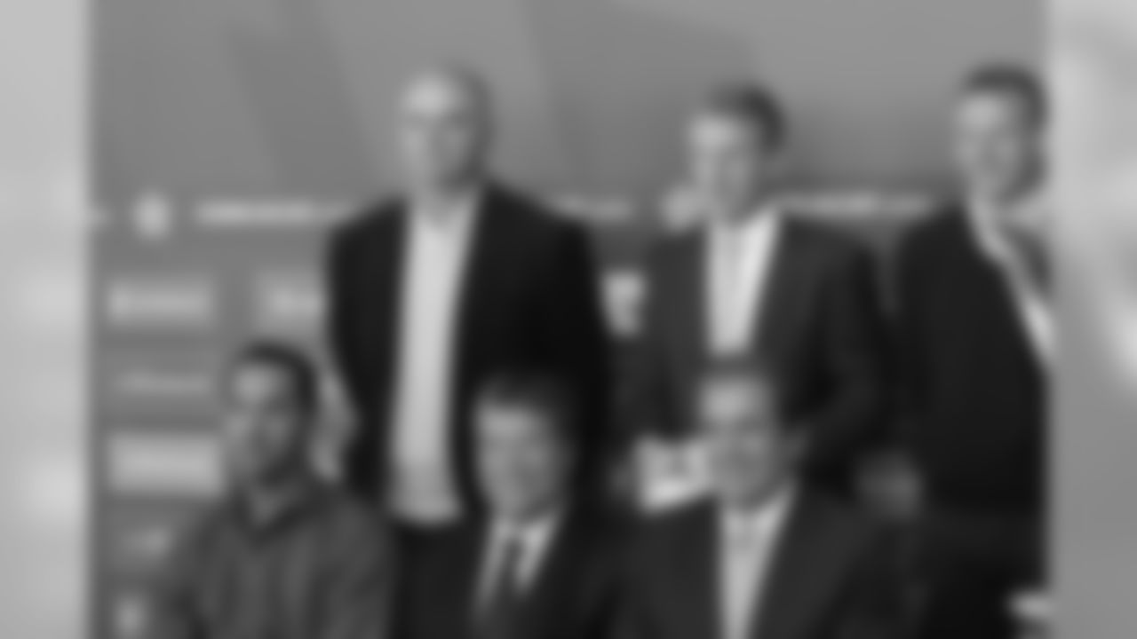 A look at the Gold Cup coaches