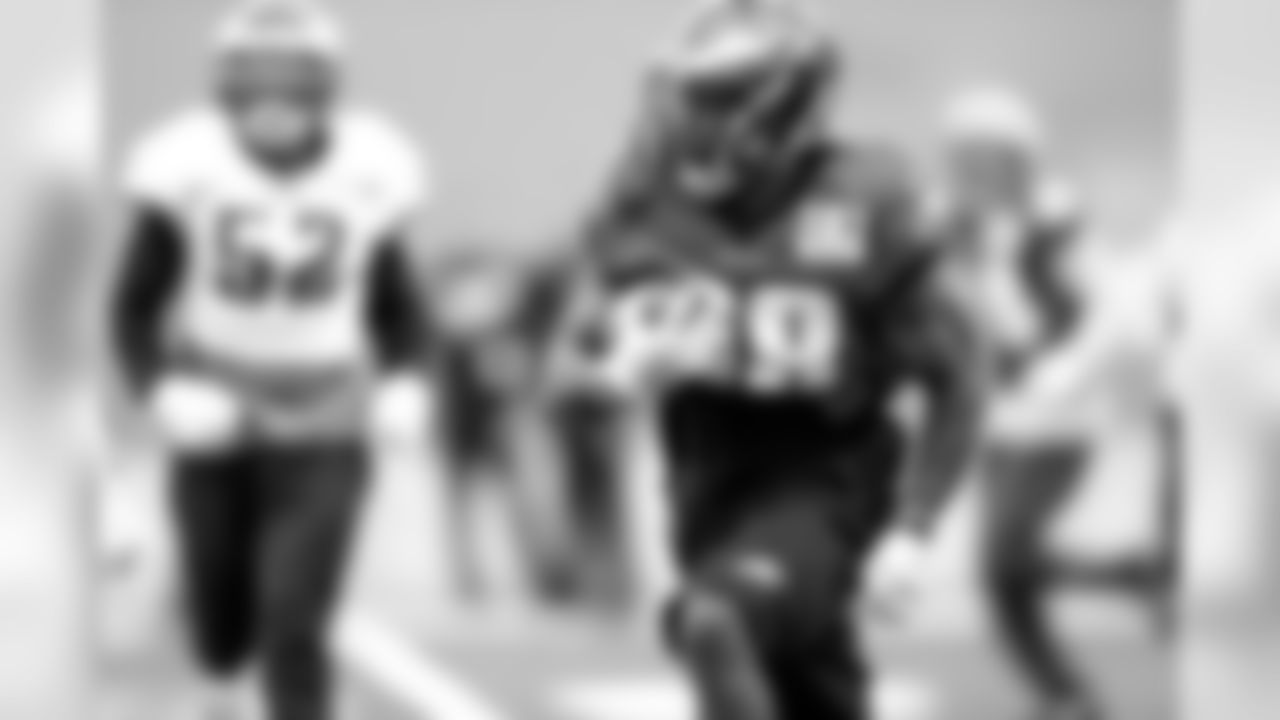 RB Kenjon Barner