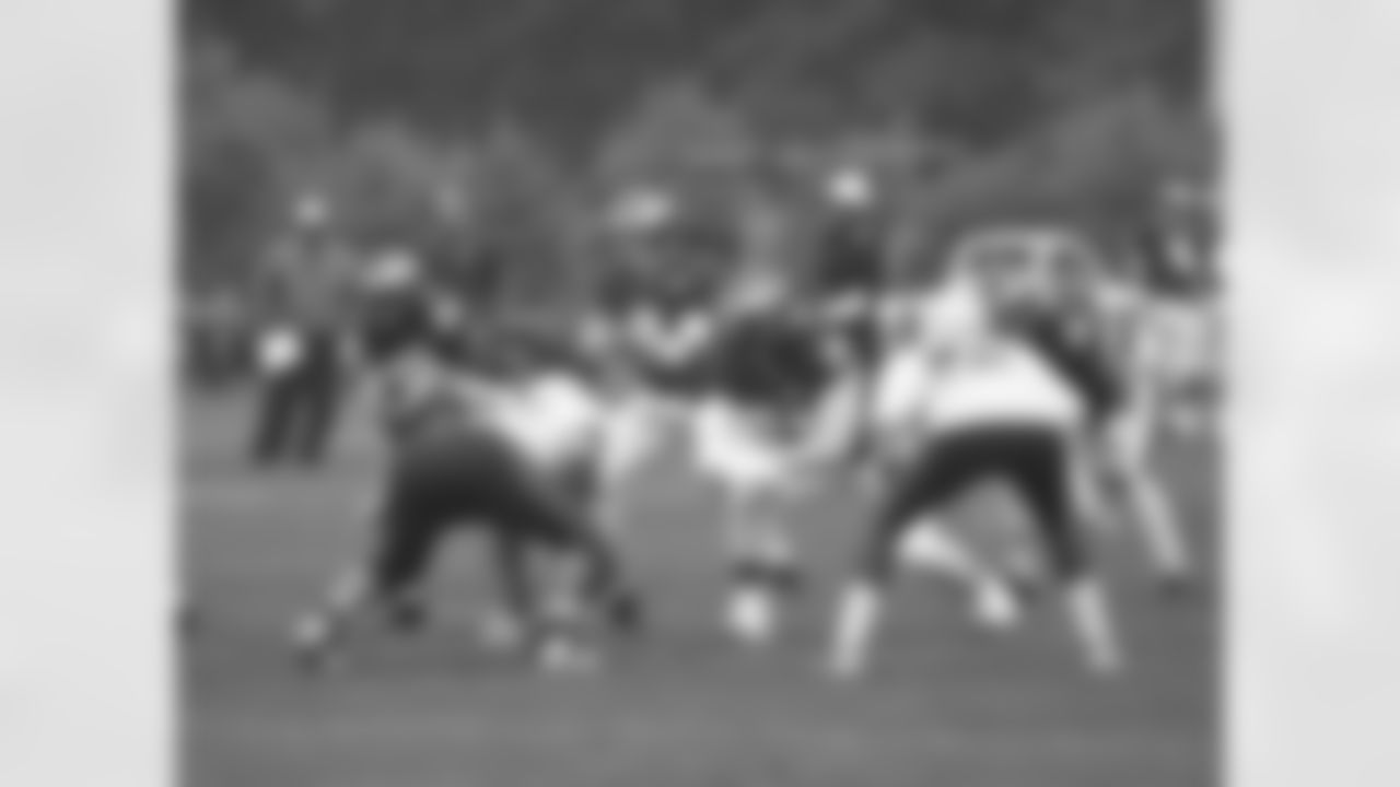 QB Nick Foles