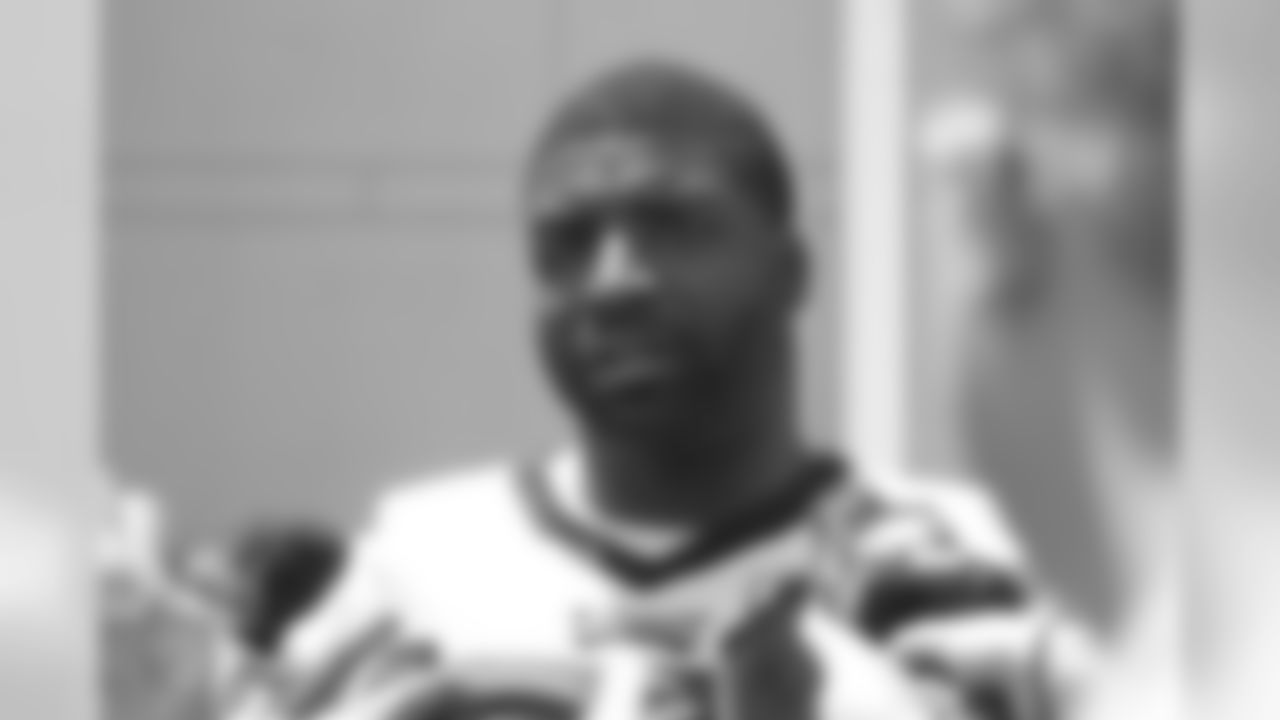 DE Vinny Curry