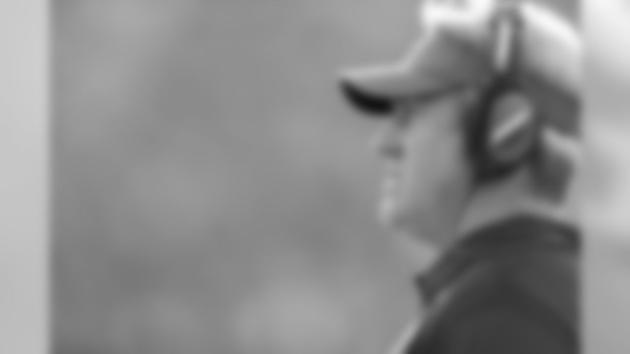 Head coach Doug Pederson