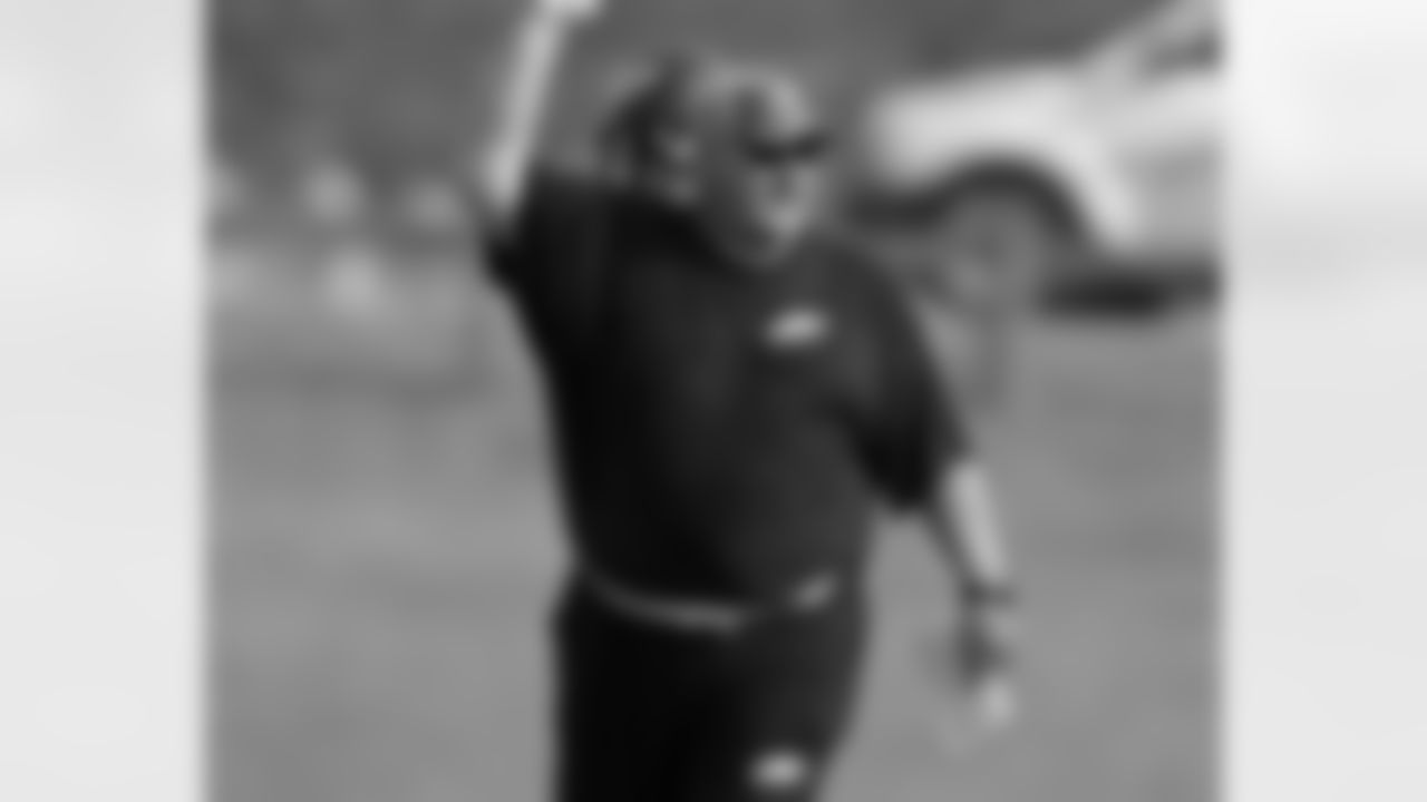 Head coach Andy Reid directs practice
