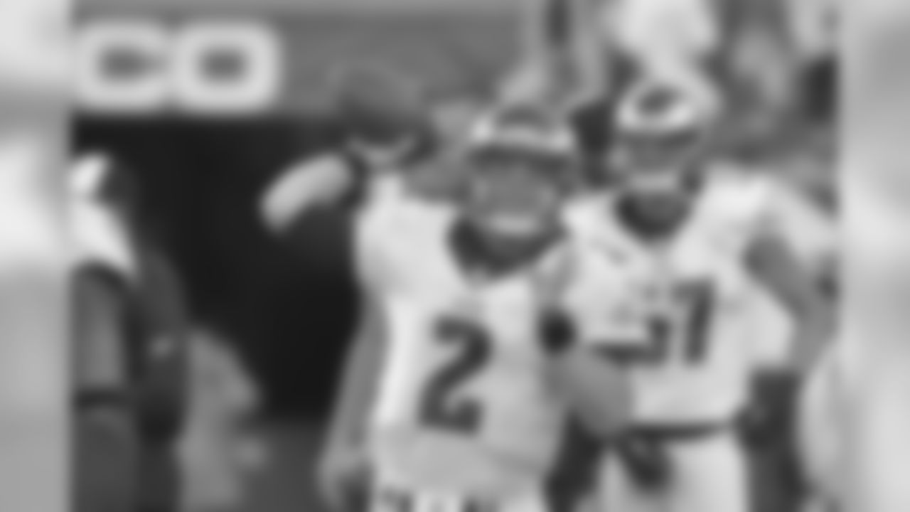QB Matt Barkley