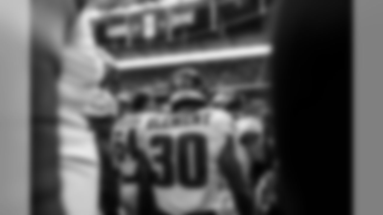 RB Corey Clement
Philadelphia Eagles vs. Jacksonville Jaguars at Wembley Stadium on October 28, 2018