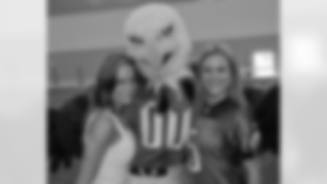 Xs, Os and mascots as these young ladies meet up with SWOOP