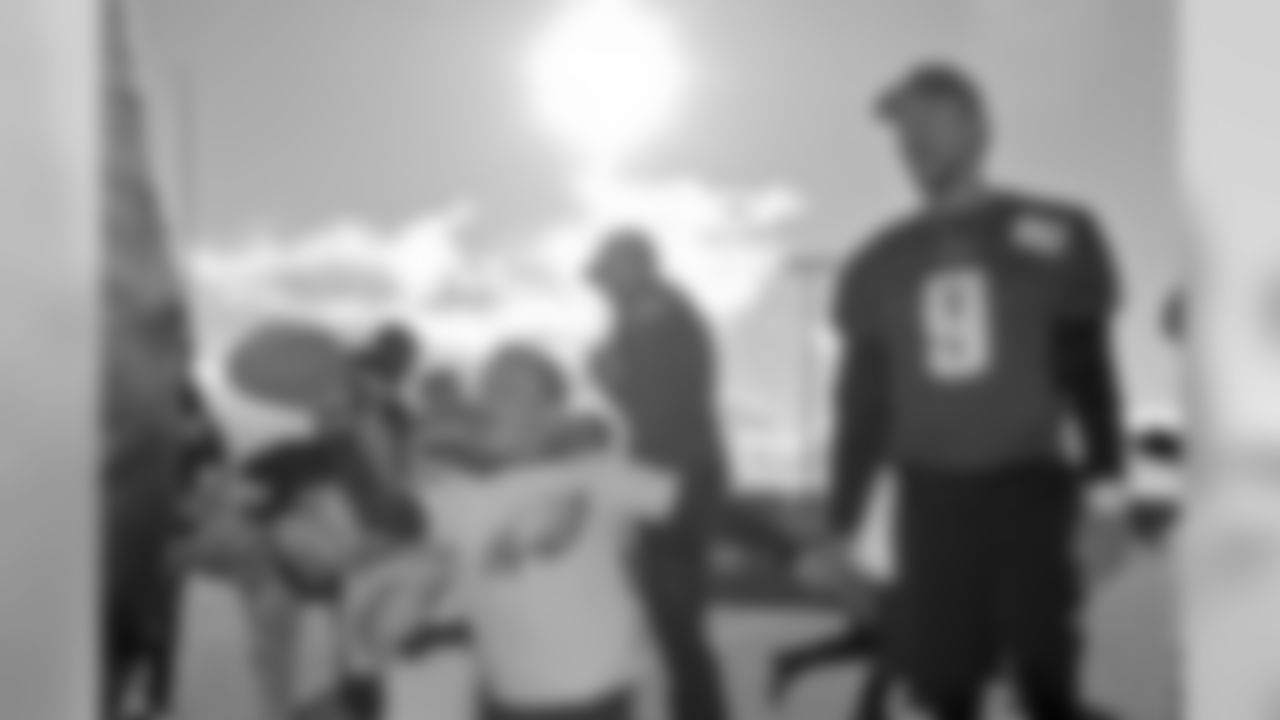 QB Nick Foles
