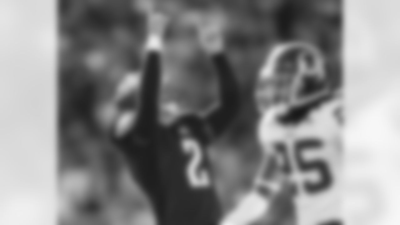 K David Akers
