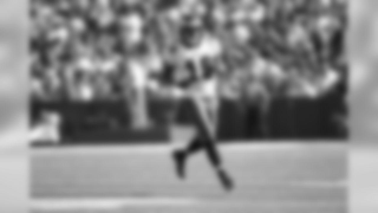 WR Jeremy Maclin