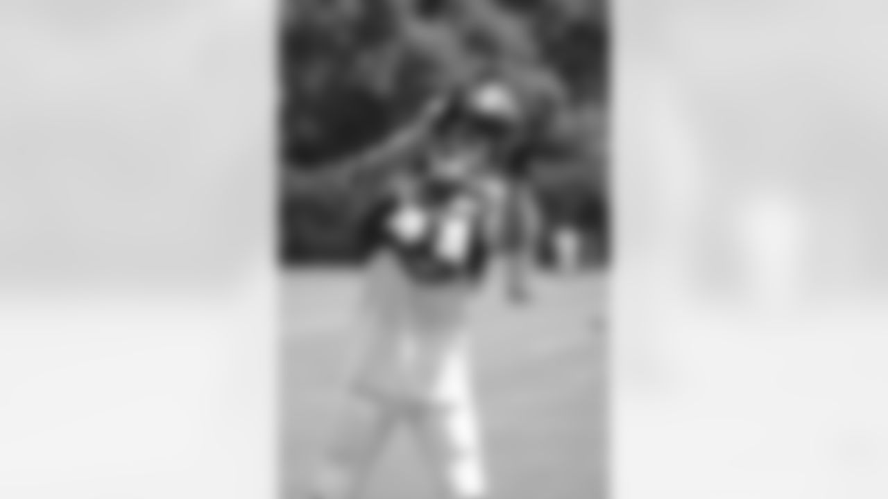 WR Riley Cooper