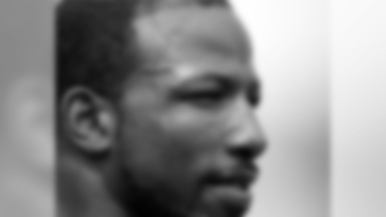WR Jason Avant