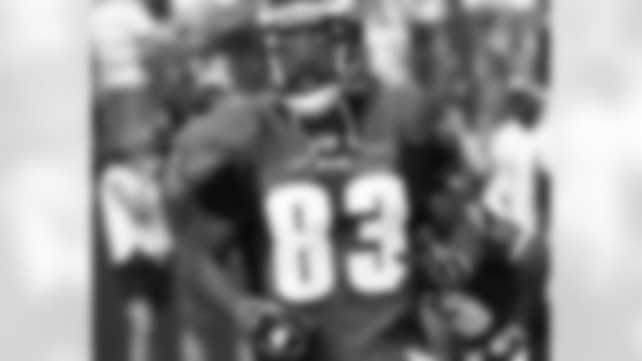 WR Greg Lewis