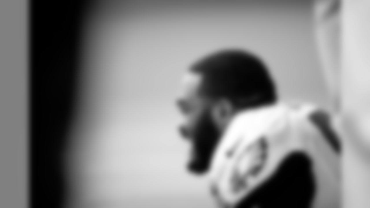DE Brandon Graham
