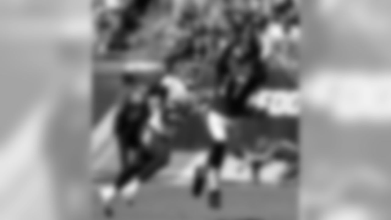 WR Alshon Jeffery
Philadelphia Eagles vs. Tennessee Titans at Nissan Stadium on September 30, 2018