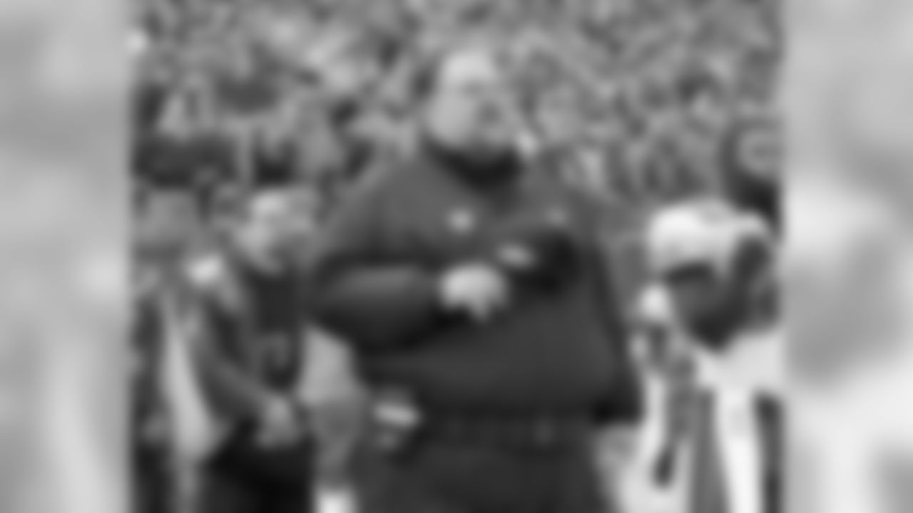 Head coach Andy Reid during National Anthem