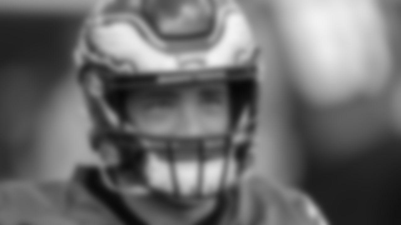 TE Zach Ertz