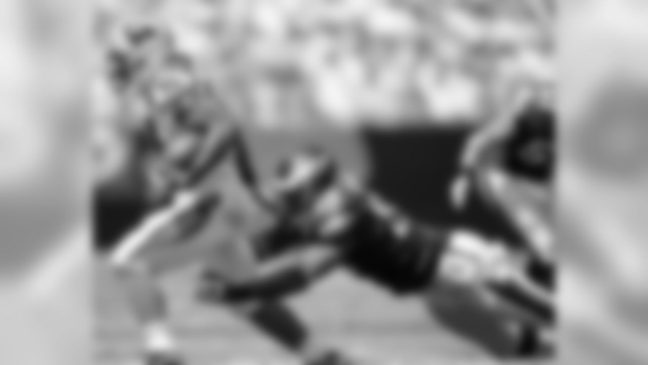 LB Akeem Jordan