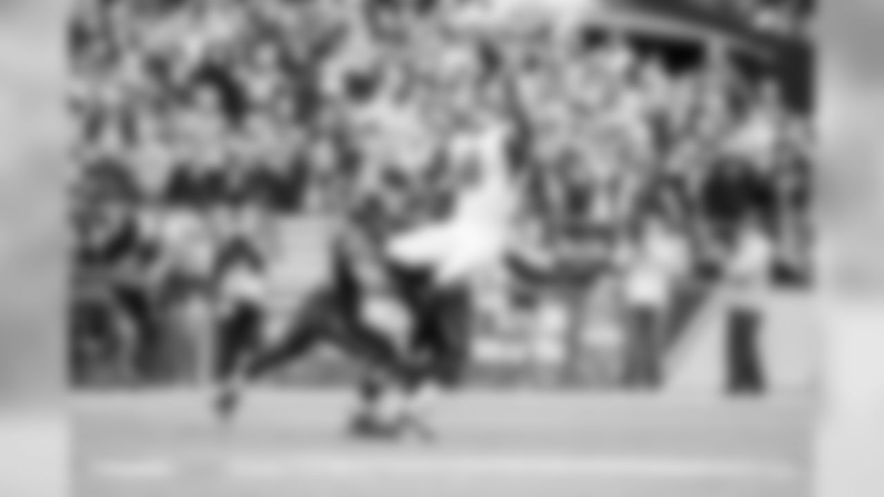 WR Julio Jones has been in the NFL for six years and has played all six seasons with the Falcons. Jones has 7,171 receiving yards and 39 touchdowns on his career.