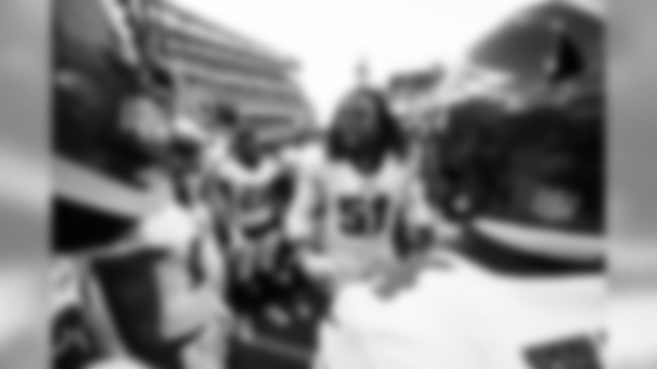 DE Steven Means
New York Jets vs. Philadelphia Eagles at Lincoln Financial Field on August 30, 2018