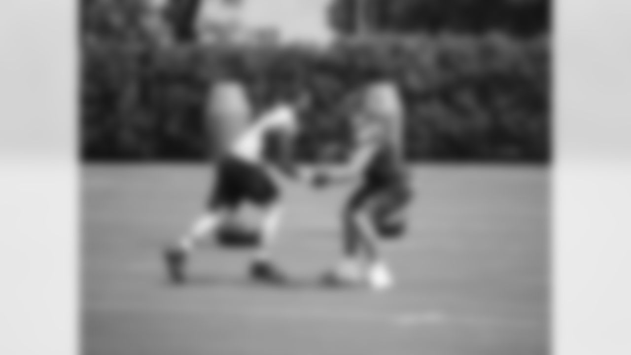 Some extra work for these Eagles rookies