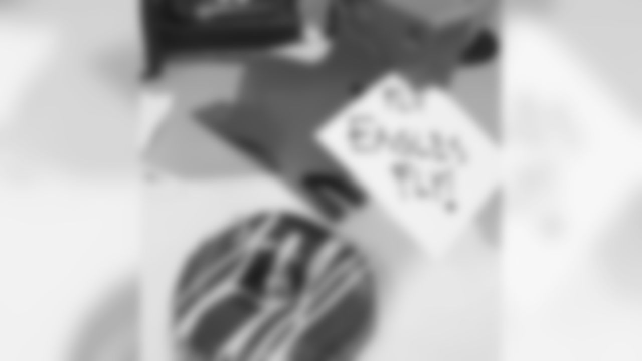 Show off your Eagles pride at work with some delicious treats!