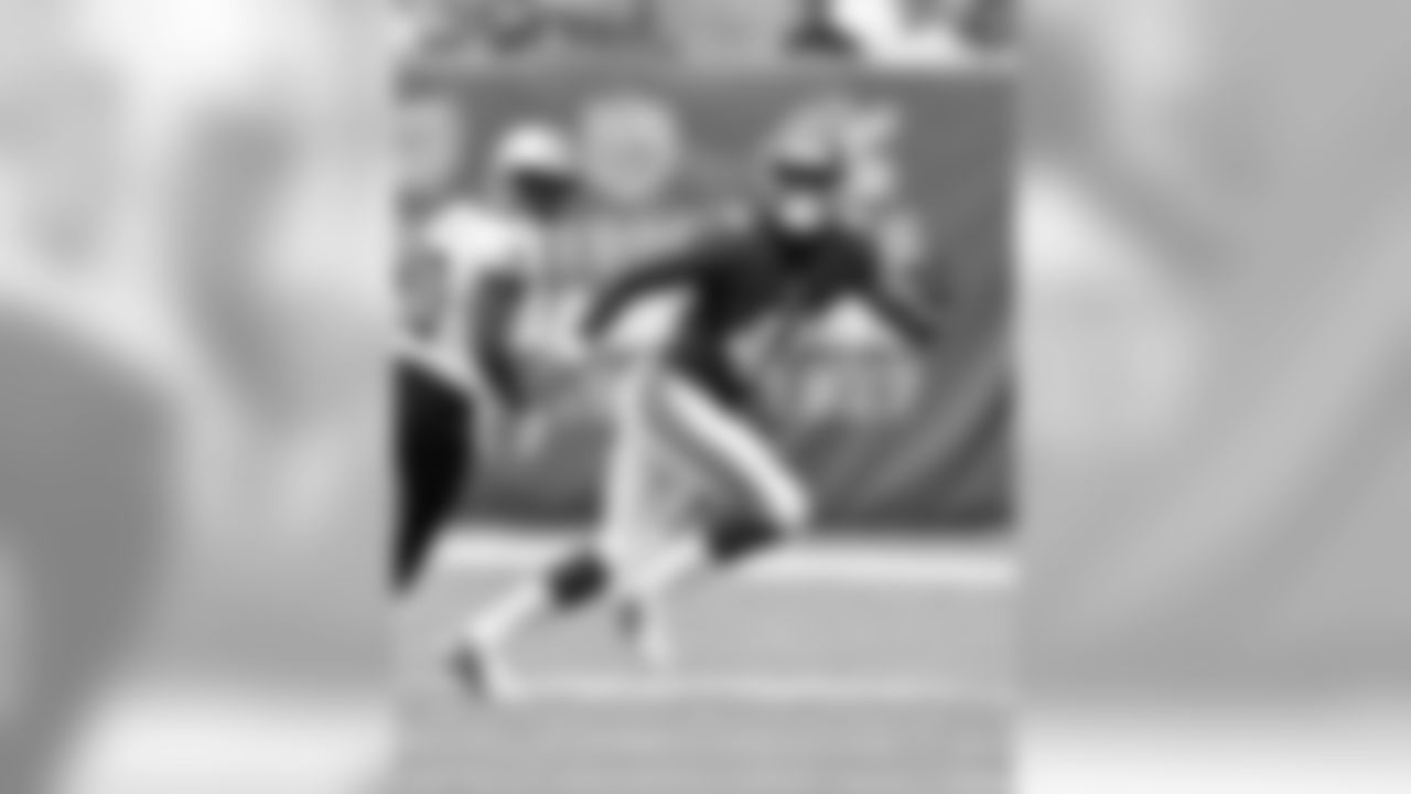 CB Dominique Rodgers-Cromartie is an eight-year NFL veteran and also spent some time in Philadelphia from 2011-2012. Rodgers-Cromartie has three interceptions on the season as well as 44 tackles.
